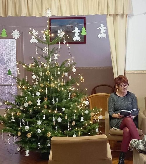 Karácsonyi történetek a Gondozóházban